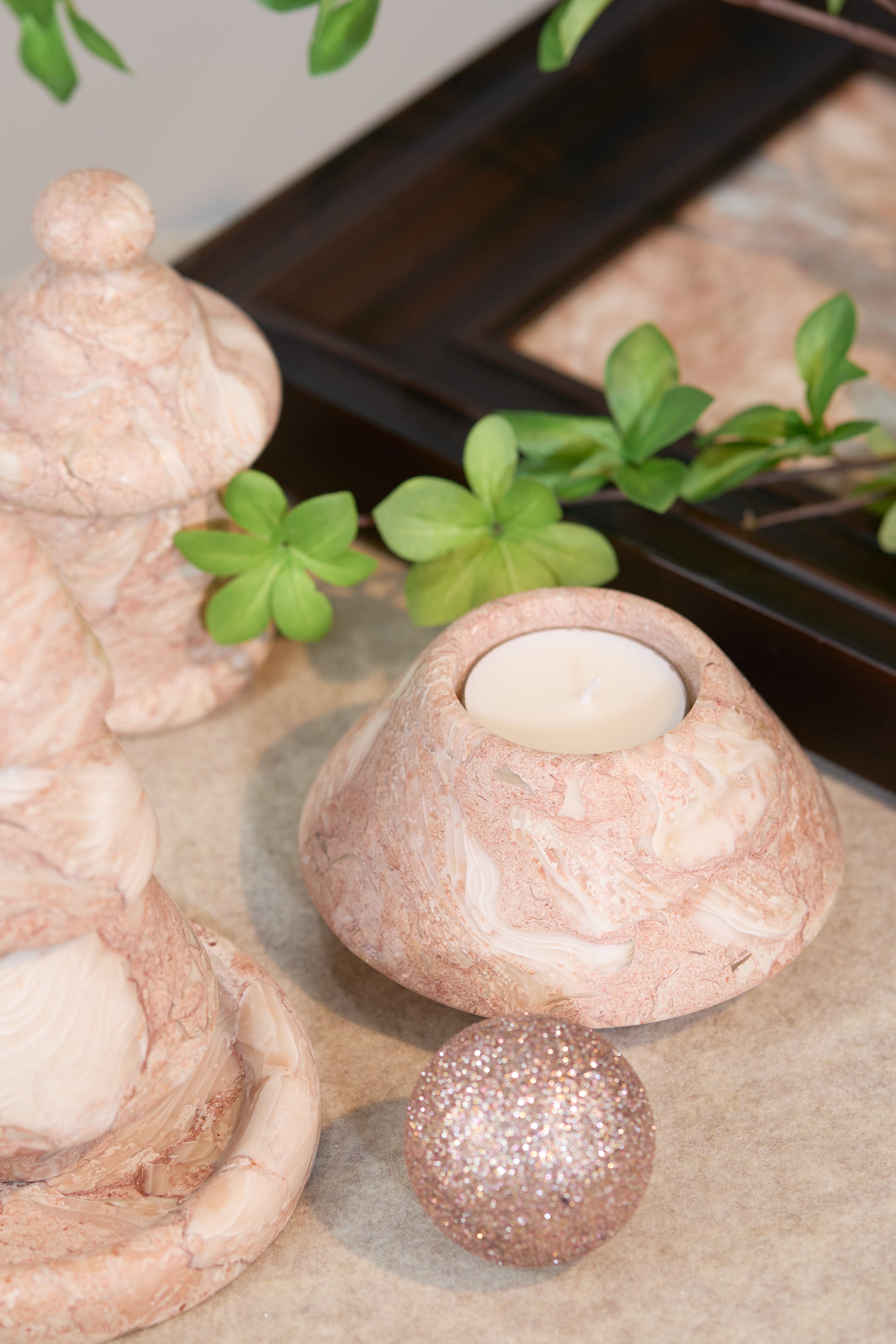 Marble Christmas Tree - Pink Onyx Shell