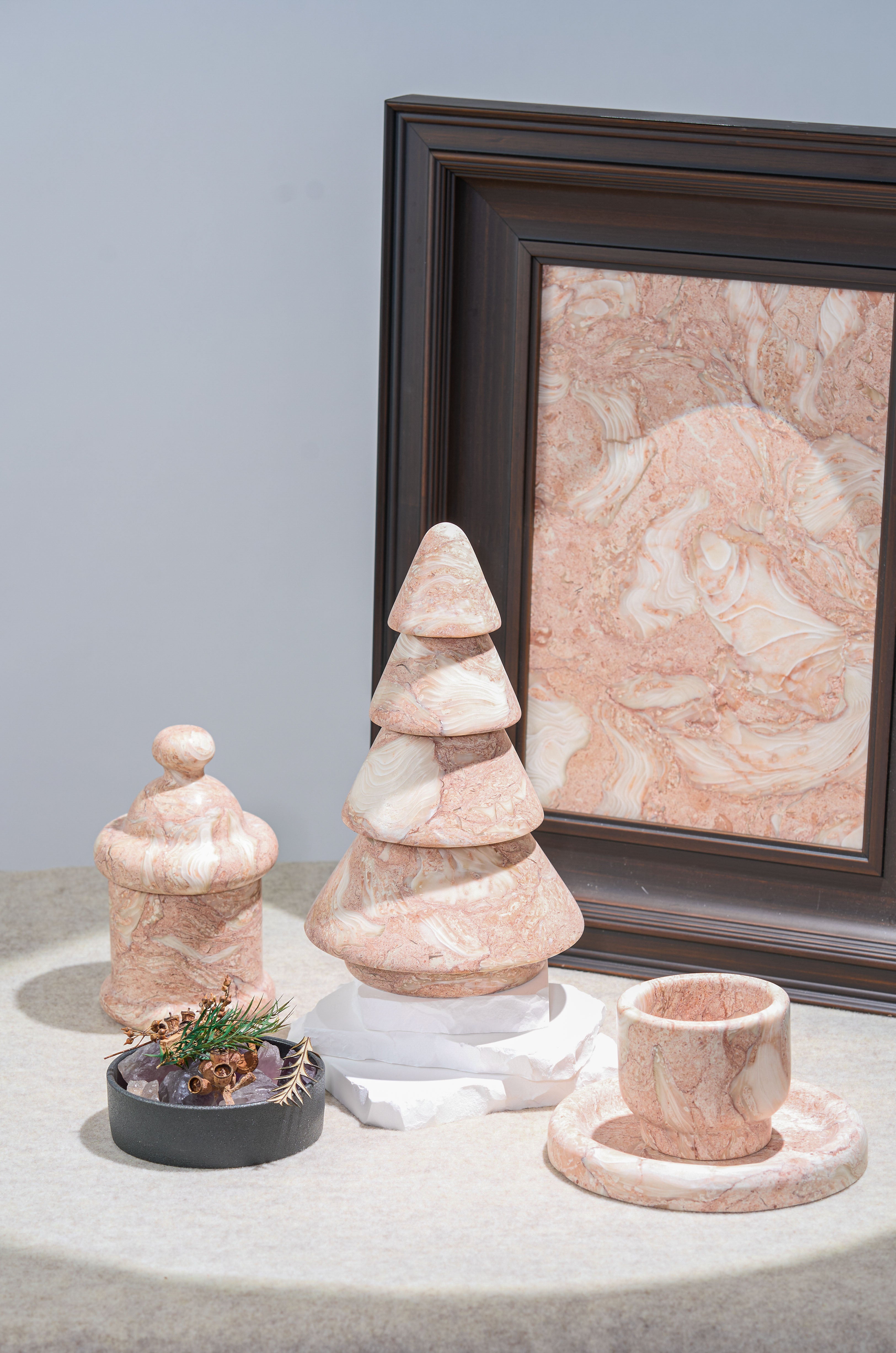 Marble Christmas Tree - Pink Onyx Shell